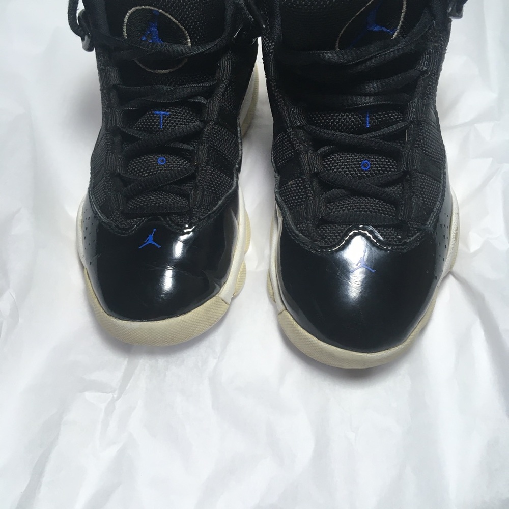 Jordan’s little boys shoes - Picture 7 of 8